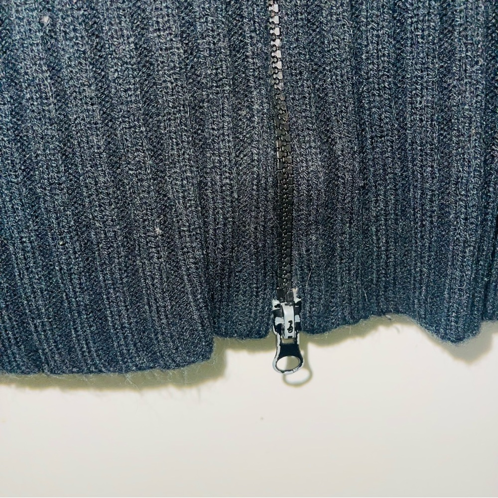 Vintage Woman’s GAS Sweater Black Acrylic Knit Double Zipper Hooded Sweatshirt - Picture 4 of 8